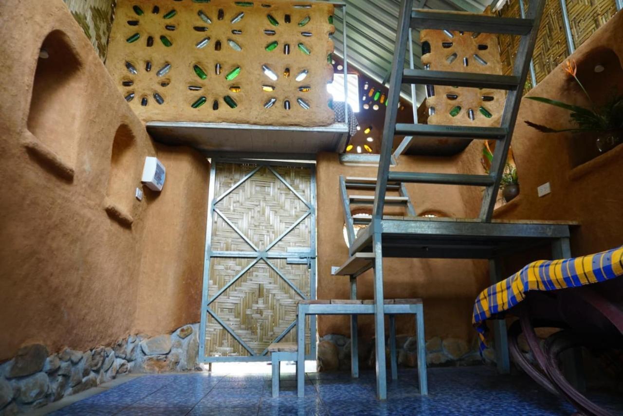 Eco-Logic, Resort For Charity Phato Kültér fotó
